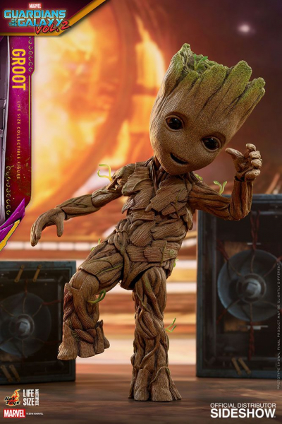 Hot Topic The Loyal Subjects Marvel Guardians Of The Galaxy Groot Superama  Glow-In-The-Dark Figure