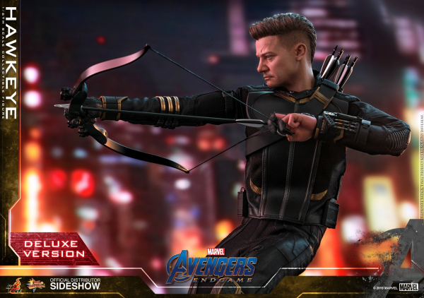 Hot Toys Hawkeye