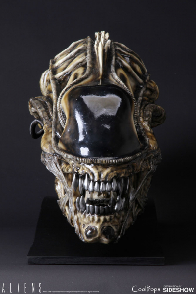 Alien Warrior Head Lifesize