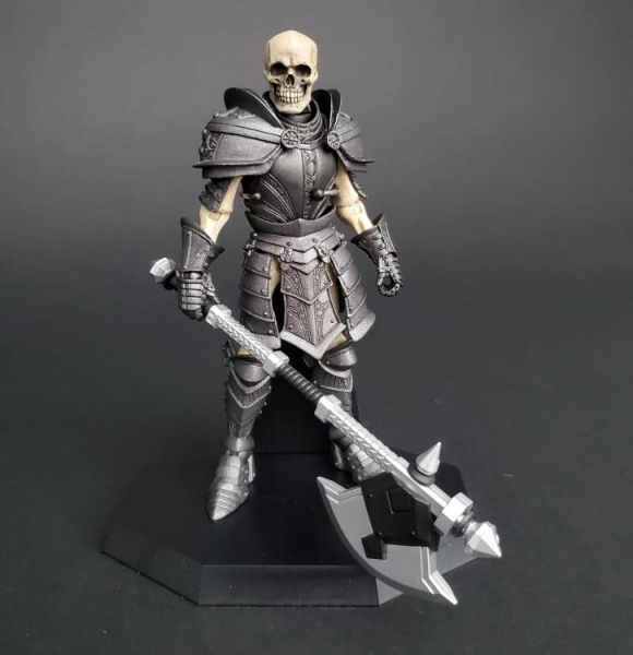 Figurenständer für Actionfiguren, Mythic Legions: Poxxus