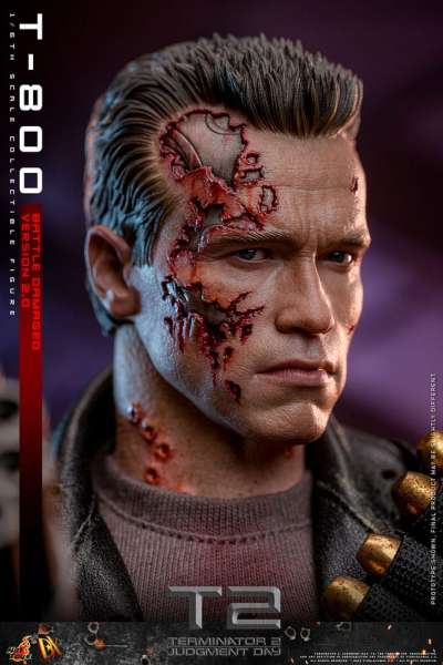 T-800 (Battle Damaged Version 2.0) Action Figure Movie Masterpiece Series, Terminator 2, 32 cm