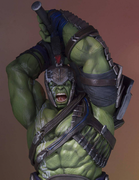 Thor: Ragnarok Hulk Collector's Gallery Statue