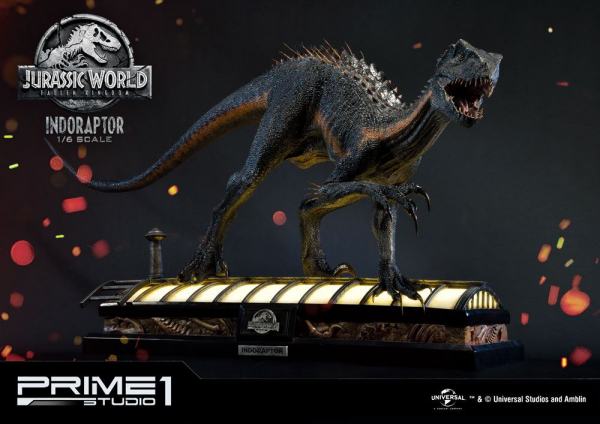 Indoraptor Statue