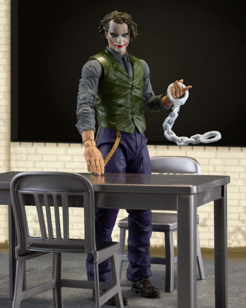 The Joker (Jail Cell Variant) Actionfigur DC Multiverse Gold Label, The Dark Knight, 18 cm