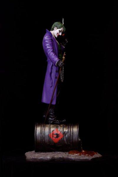 Joker Gallery Statue