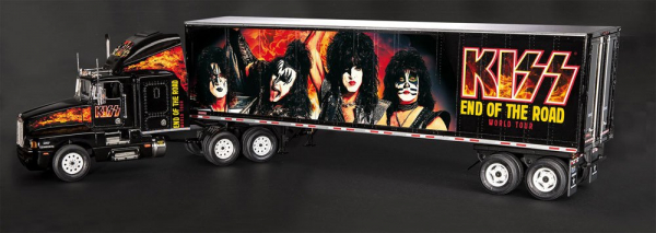 KISS Tour Truck