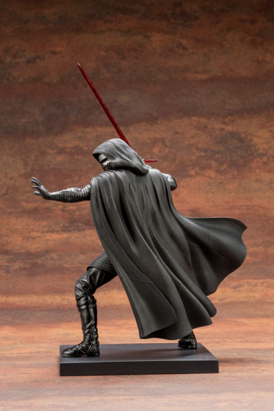 Kylo Ren ArtFX+