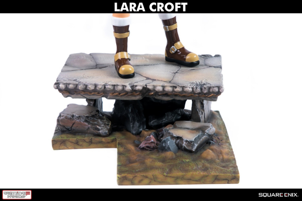 Lara Croft Statue 1:6, Tomb Raider: The Angel of Darkness, 43 cm