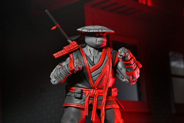 Ultimate Nightwatcher Donatello Actionfigur, Teenage Mutant Ninja Turtles: The Last Ronin - Lost Years, 18 cm