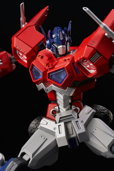 Optimus Prime Model Kit