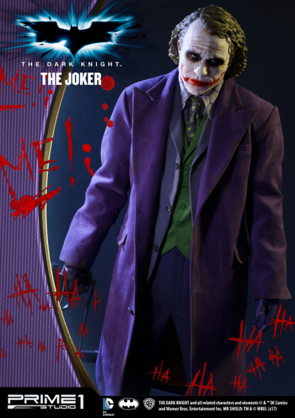 The Joker Statue 1/2