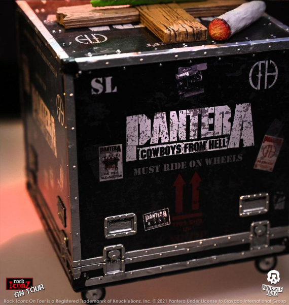 Cowboys from Hell Road Case & Stage Backdrop Rock Iconz On Tour, Pantera