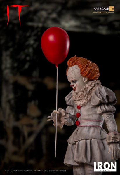 Pennywise Statue