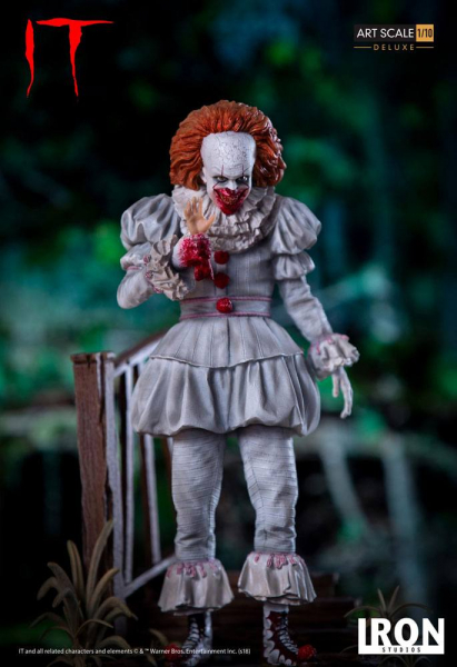 Pennywise Statue