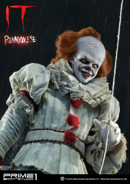 Pennywise Statue