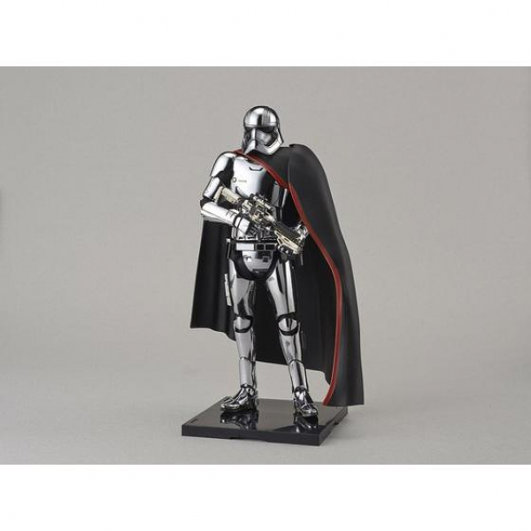 Captain Phasma Model Kit