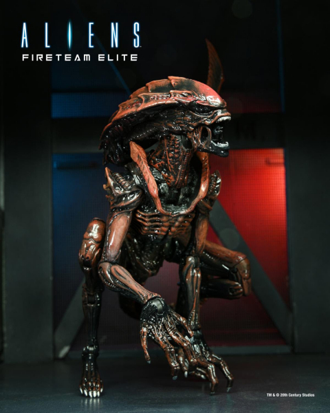 Prowler Alien Action Figure, Aliens: Fireteam Elite, 23 cm