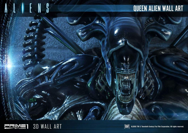 Queen Alien Wall Art