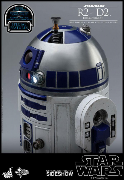 R2-D2 Deluxe Version