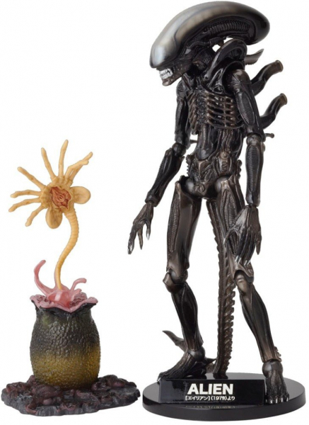 Revoltech Alien