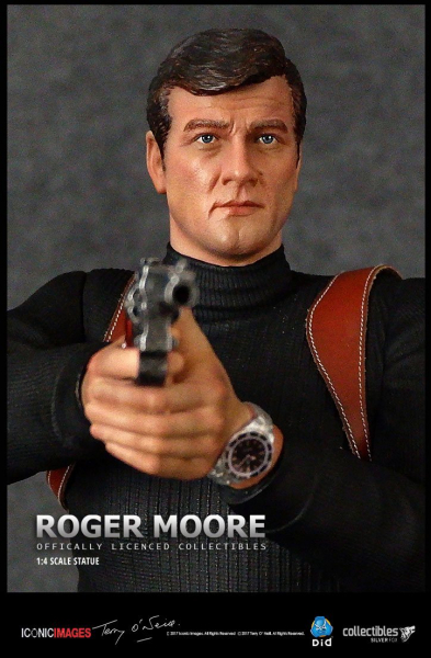 Roger Moore 1/4