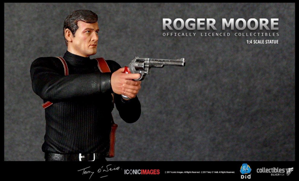 Roger Moore 1/4