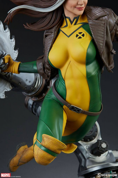 Rogue Statue Sideshow