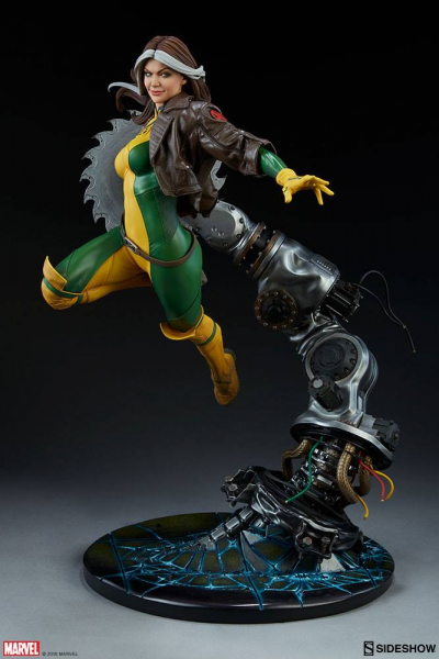 Rogue Statue Sideshow