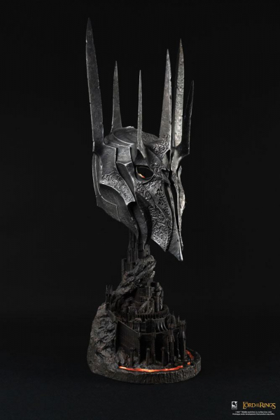 Helm of Sauron 1/1 Replica, The Lord of the Rings, 89 cm