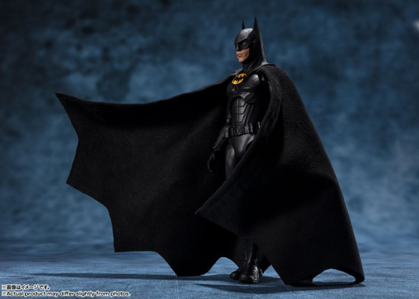 Batman Action Figure S.H.Figuarts, The Flash, 15 cm