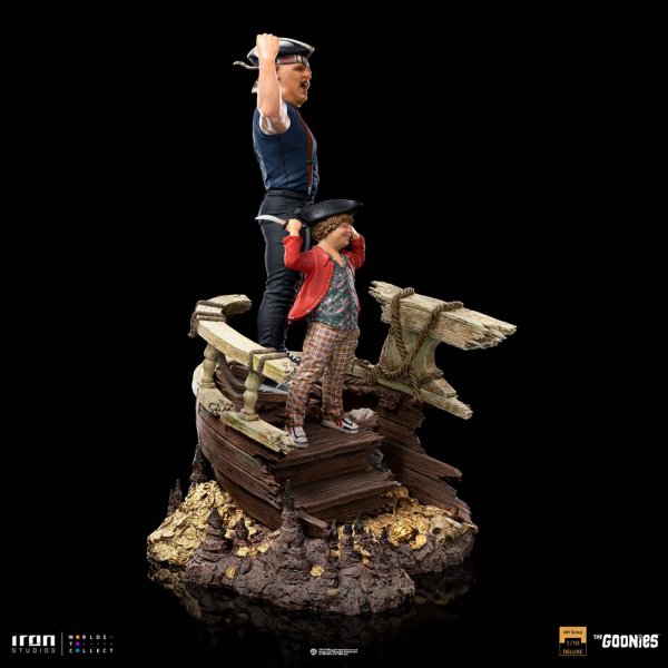 Sloth and Chunk Statue 1:10 Art Scale Deluxe, Die Goonies, 31 cm
