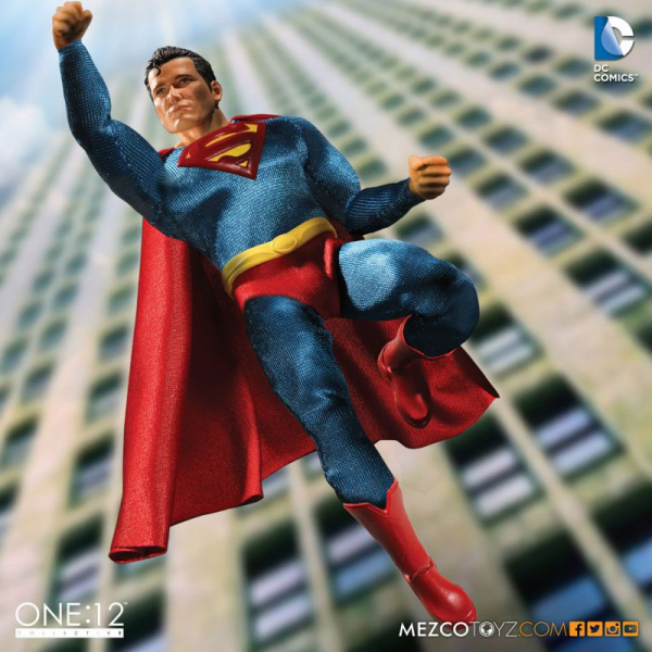 Superman Mezco 1/12