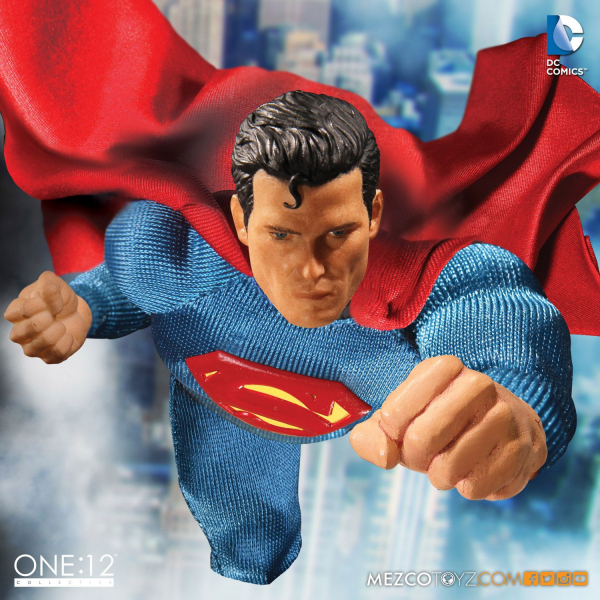 Superman Mezco 1/12