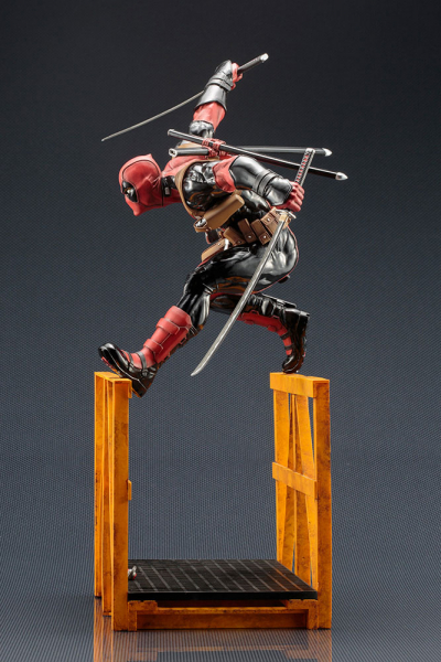 Super Deadpool ArtFX 1/6