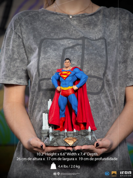 Superman Statue 1:10 Art Scale Unleashed Deluxe, DC Comics, 26 cm