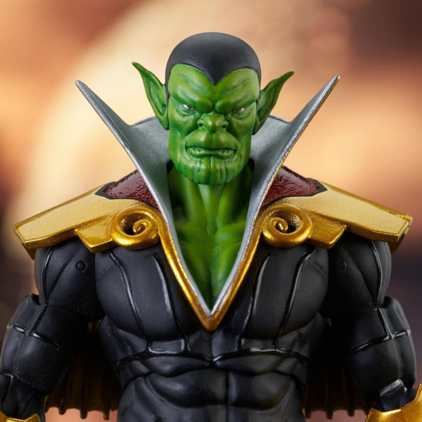 Super Skrull Action Figure Marvel Select, 18 cm