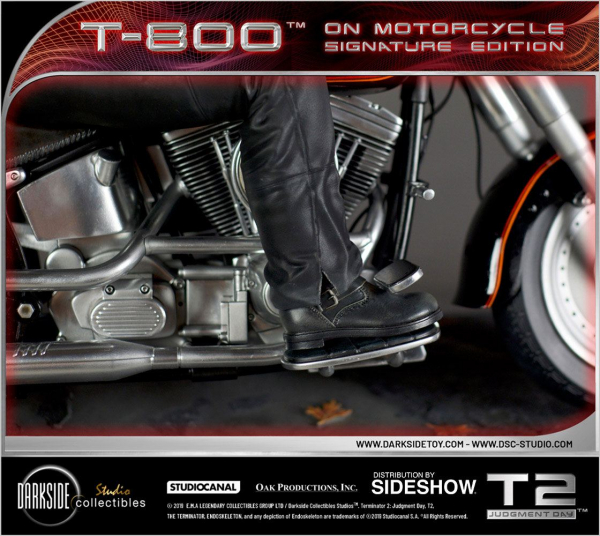 T-800 on Motorcycle Statue 1/4 Signature Edition Exclusive, Terminator 2: Judgment Day, 50 cm