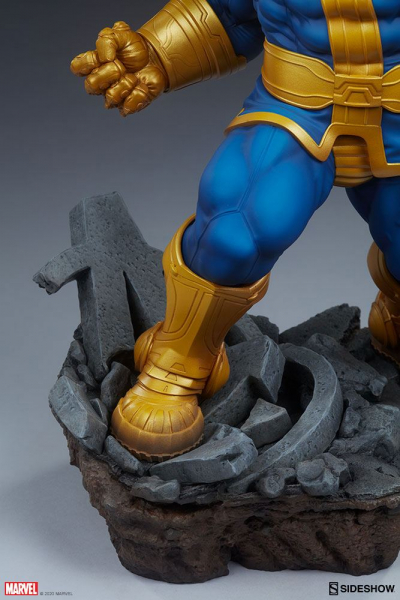 Thanos Statue