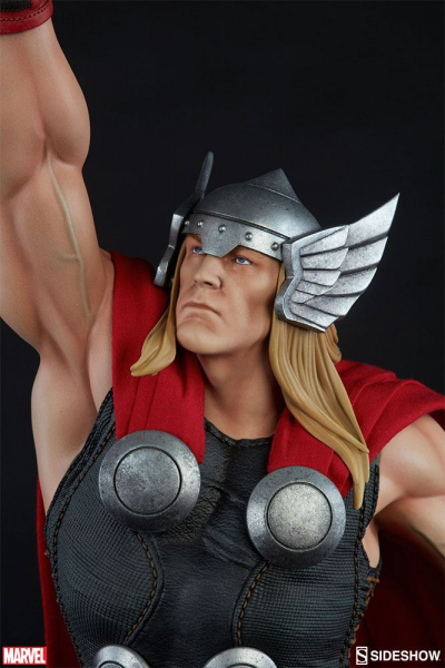 Thor Statue Sideshow