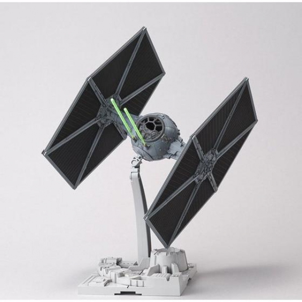 TIE Fighter 1:72, Star Wars Modellbausatz von Bandai