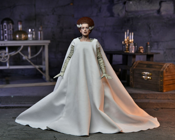 Ultimate Bride of Frankenstein (Color) Actionfigur Universal Monsters, Frankensteins Braut, 18 cm