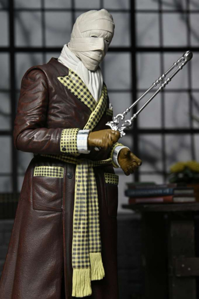 Ultimate Invisible Man (Kemp House) Actionfigur, Universal Monsters, 18 cm