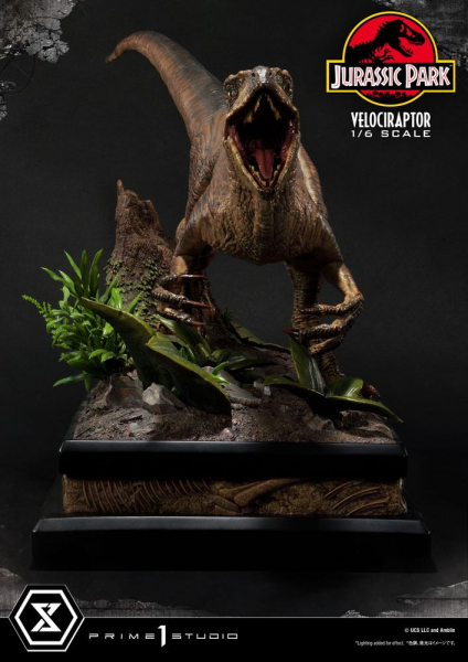 Velociraptor Attack Statue 1:6 Legacy Museum Collection, Jurassic Park, 38 cm