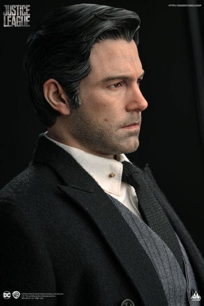 Bruce Wayne (Ben Affleck) Statue 1:4, Justice League, 51 cm