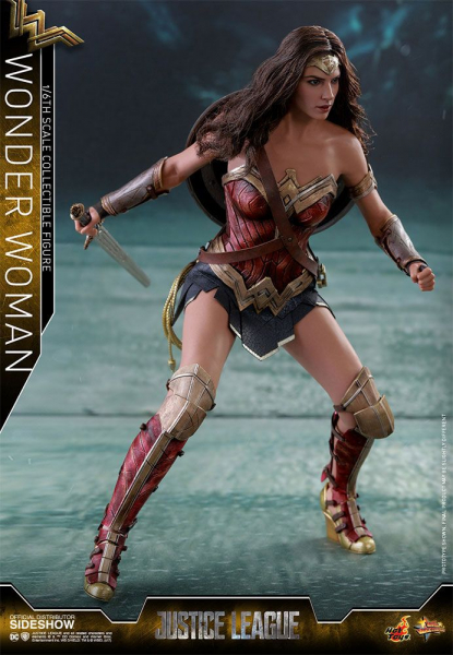 Wonder Woman Hot Toys