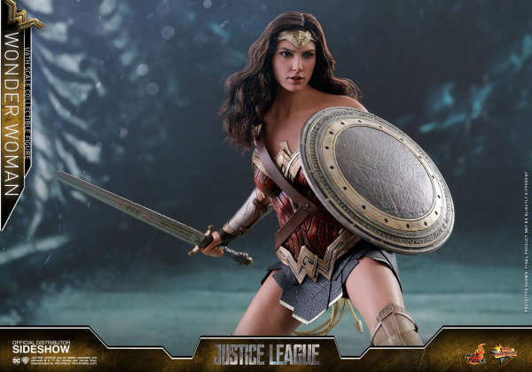 Wonder Woman Hot Toys