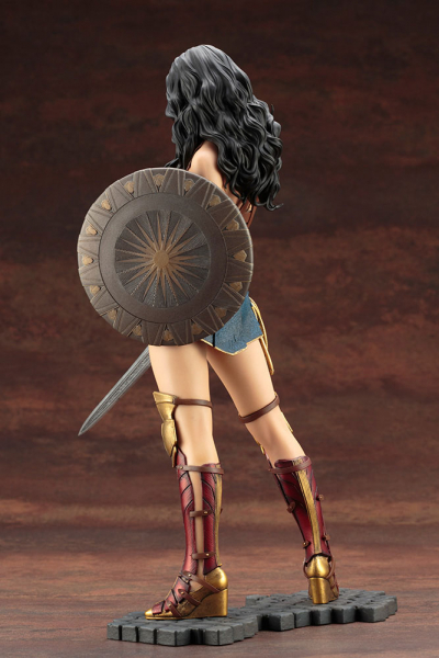 Wonder Woman ArtFX